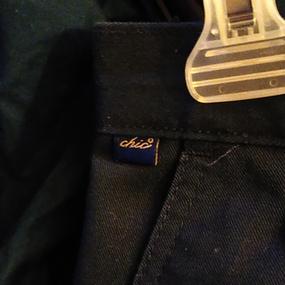 Slacks.  (1)d - Picture 4 of 5